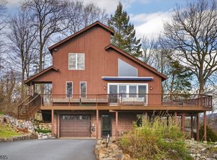 32 Evergreen Trl, Vernon, NJ 07462