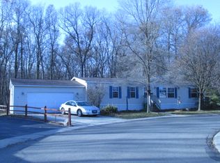 396 Crimson King Cir, Clarkston, MI 48346