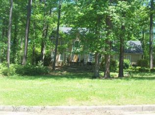 2862 Summit Dr, Jonesboro, GA 30236
