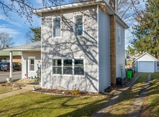 209 E 3rd St, Dover, OH 44622