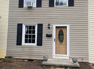 703 W 13th St, Front Royal, VA 22630