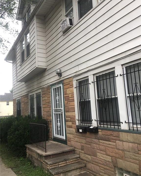 1st image of 3017 E 65th St
