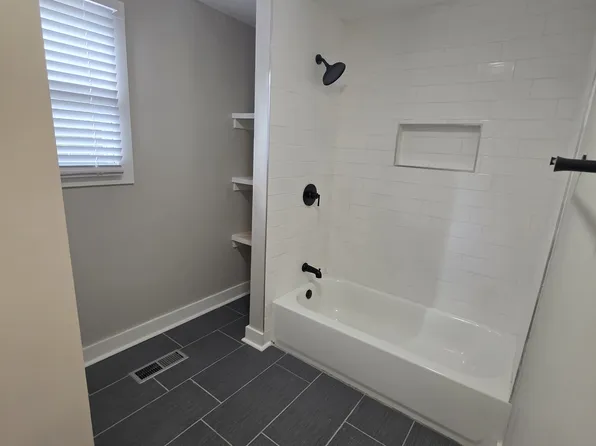 68 Wiley Almany Rd, Tracy City, TN 37387