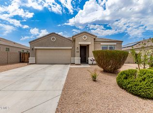 563 W Danish Red Trl, San Tan Valley, AZ 85143