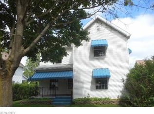 219 W 8th St, Dover, OH