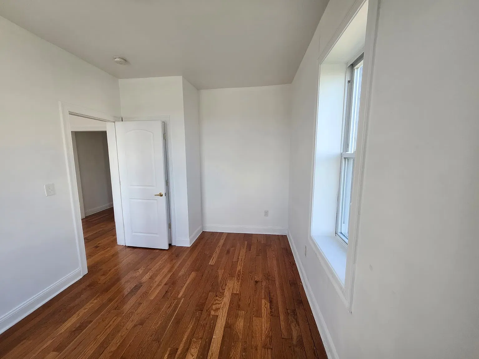 1 bed, 650 sqft, $1,800 — Photo 4