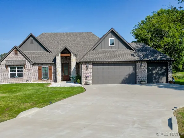 19771 S Wind Ridge Dr, Claremore, OK 74017