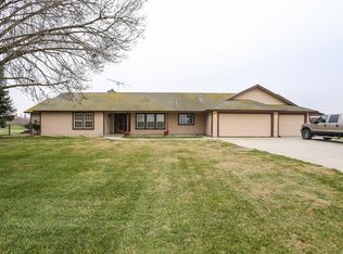 15651 North Ave, Delhi, CA 95315