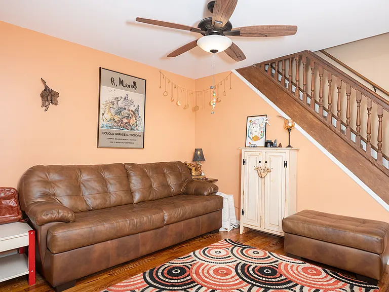 440 Pine St — Photo 33