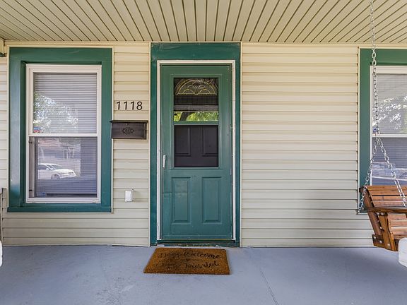 4th image of 1118 Comer Ave