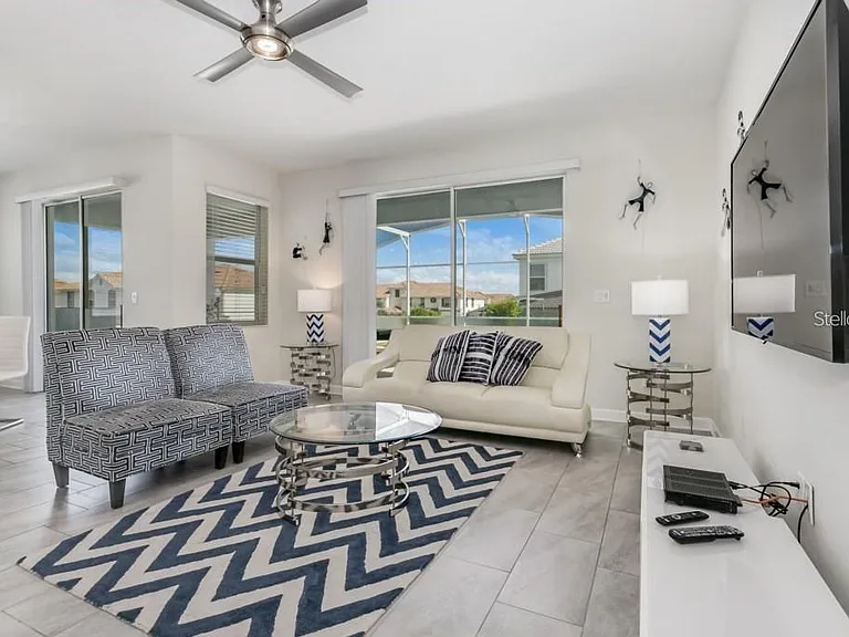 1561 Flange Dr — Photo 15