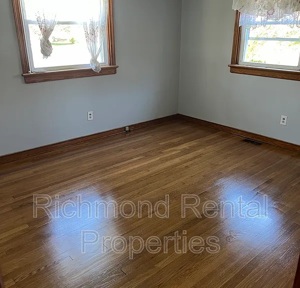 9505 Nandina Dr — Photo 6