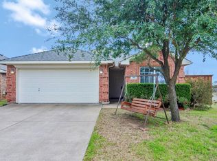 700 Dema Ln, Burleson, TX 76028