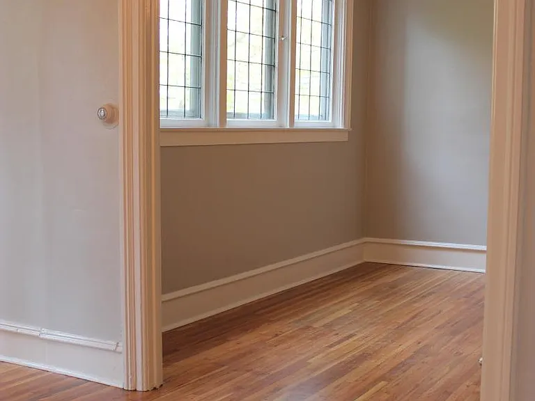 214 Warren Ave SE — Photo 6
