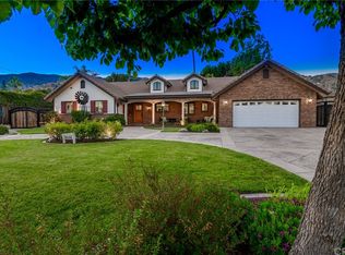 809 E Palm Dr, Glendora, CA 91741