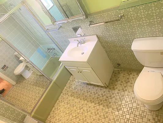 Rented by Spot Real Estate | media 16