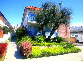 1246 Brockton Ave, Los Angeles, CA 90025