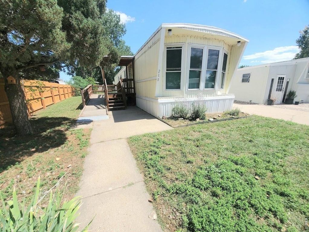 1601 N College Ave #218