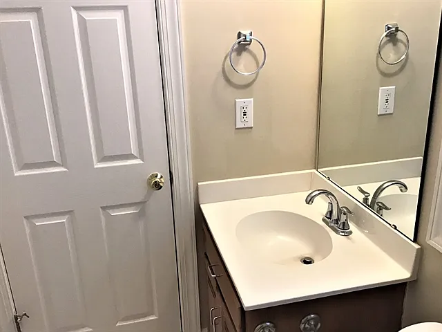 4030 Belle Meade Cir — Photo 10