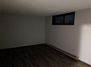 306 Vinton Ave APT 6, Eldora, IA 50627