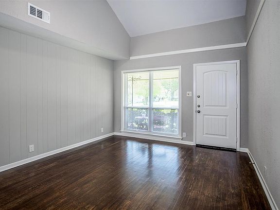 5th image of 4214 Gardendale Dr