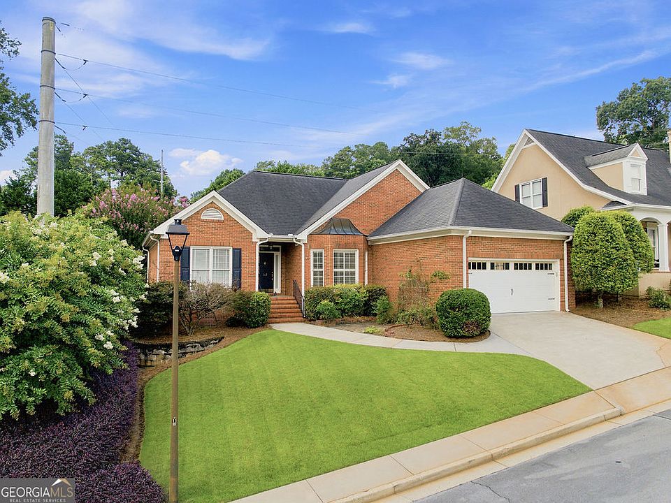 1st image of 112 Vinings Dr SE