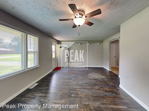2nd image of 2211 Costello Dr