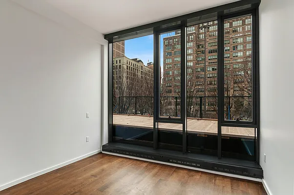 Rented by Compass | media 9