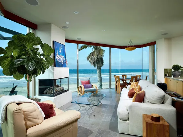 3377 Ocean Front Walk, San Diego, CA 92109