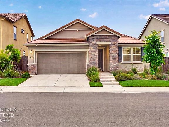 2nd image of Butterfly Ridge Drive