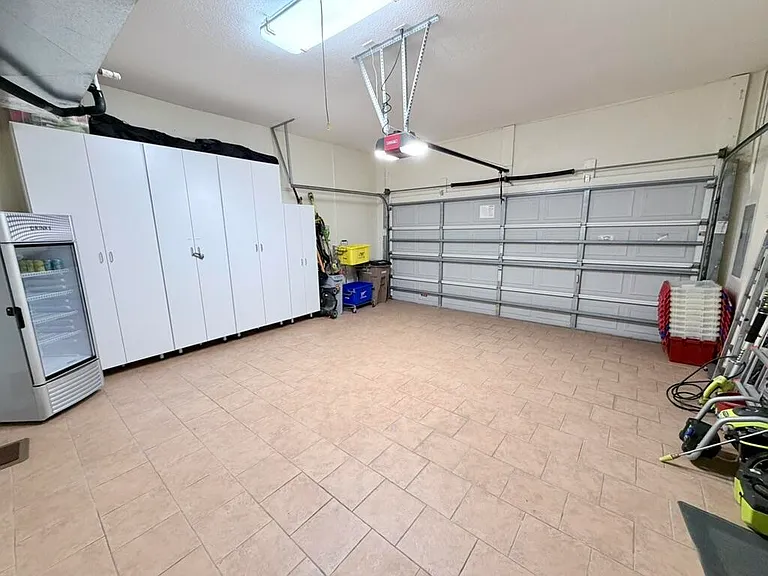 9546 Lantern Bay Cir — Photo 30