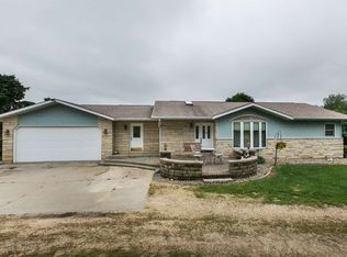 8802 267th St, Bernard, IA 52032