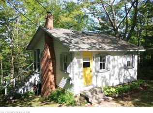 56 Campbell St, Boothbay Harbor, ME 04538