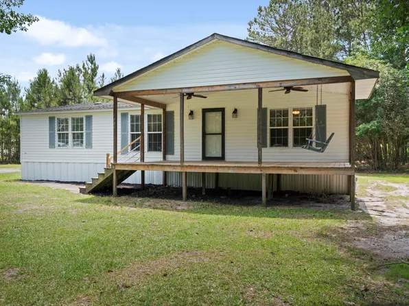 1485 Matilda Cir, Pineville, SC 29468