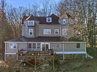 22 Sunset Ter, Mount Arlington, NJ 07856