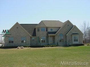 37510 Peggy Ln, Richmond, MI 48062