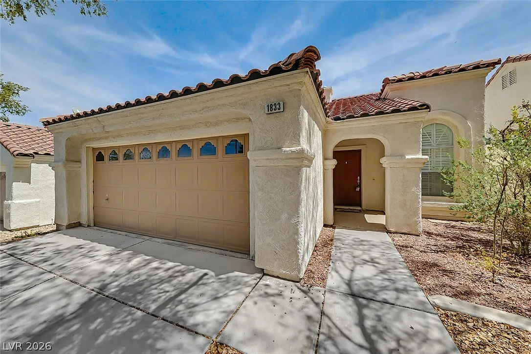 2 bed, 2.0 bath, 1142 sqft, $1,950 — Photo 3