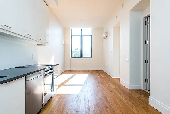 Rented by Simply Brooklyn Realty Inc | media 73