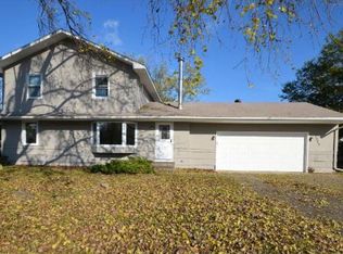 7324 Cahill Ave, Inver Grove Heights, MN 55076