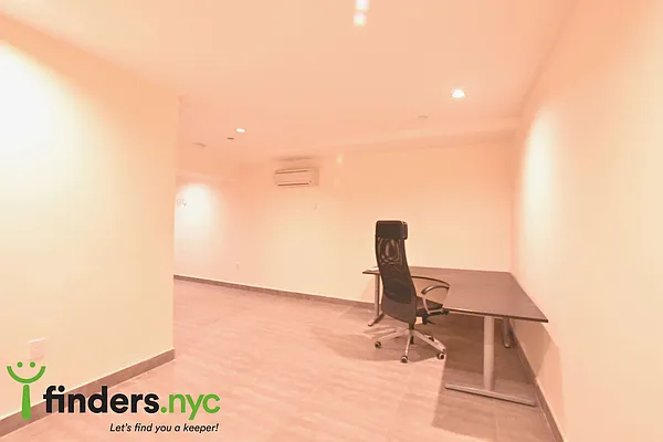 Rented by Clove Realty LLC | media 17