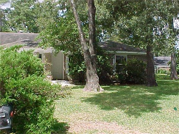 2nd image of 16223 Spinnaker Dr