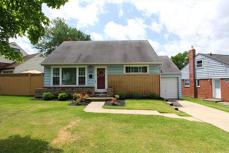 1st image of 1061 Vacationland Dr