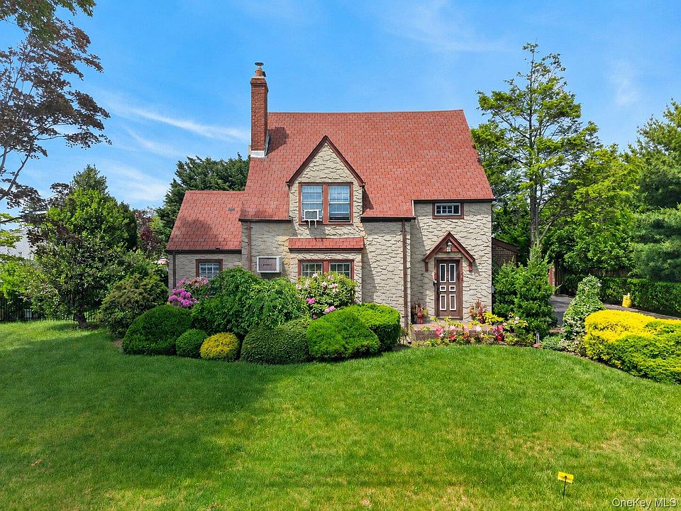 1st image of 66 Walter Avenue