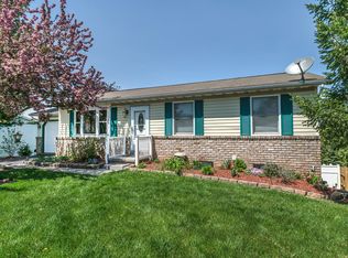 36 Allen Dr, Hanover, PA 17331