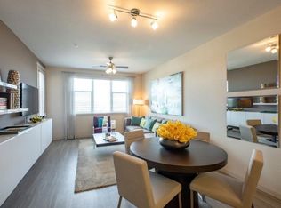 8331 S Valley Highway Rd #413, Englewood, CO 80112