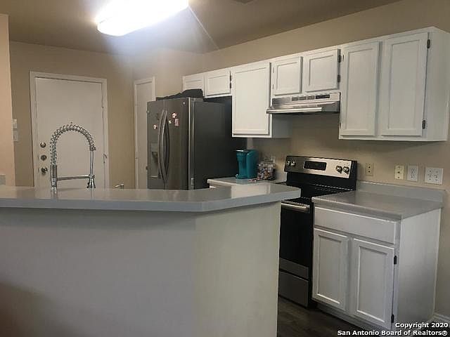 1st image of 6723 Sandy Point Dr