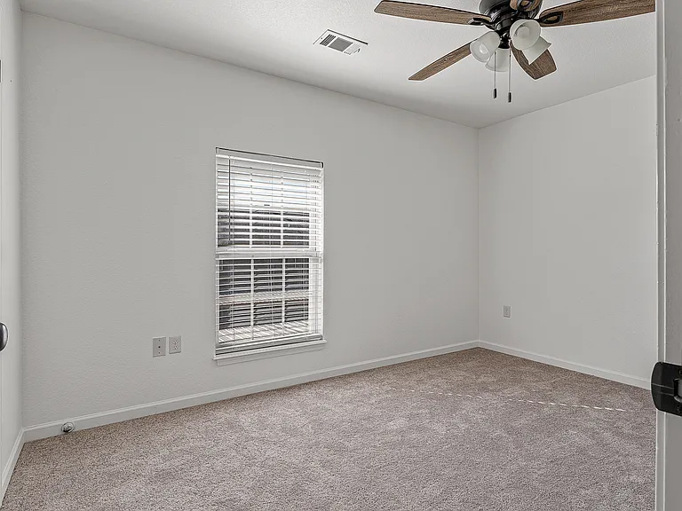 Secondary Bedroom| Deerfield Crossing | Townhome