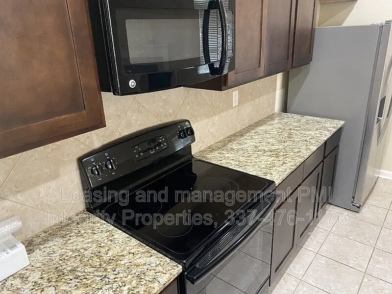 115 Northpointe Dr — Photo 9