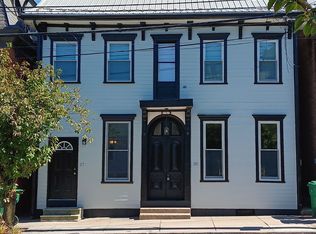 25 N East St APT 2, Carlisle, PA 17013