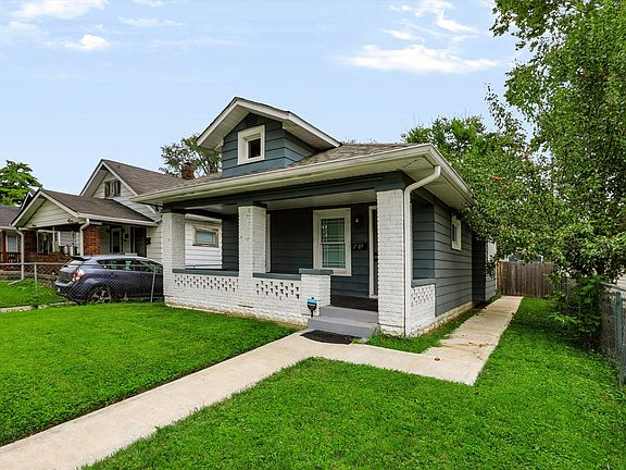 3rd image of 1207 N Warman Ave